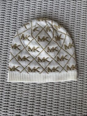Michaels White Beanie with Gold Logo Pattern - Kids